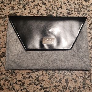 Womens clutch in great condition.